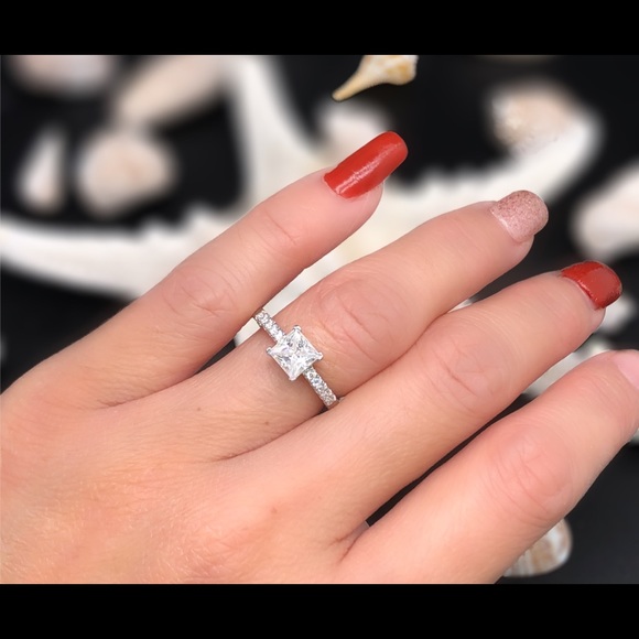 1ct moissanite diamond ring with Certificate - Picture 3 of 14